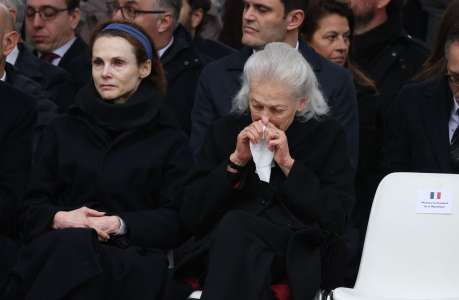 Hommage à Robert Badinter : sa femme et ses enfants dignes et unis dans la douleur