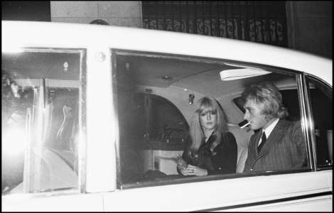 “Sylvie Vartan la première” : les indiscrétions de l’avocat de Johnny Hallyday sur ses histoires d’amour