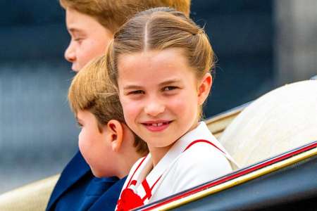 Princesse Charlotte a 9 ans : ce détail subtil sur sa photo d'anniversaire qui envoie un message lourd de sens