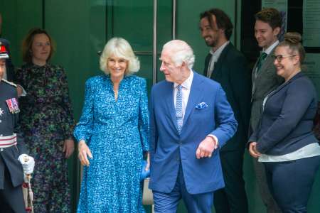 Charles III et Camilla : nouveau pied-de-nez à Harry dans sa brouille contre William, c’est piquant