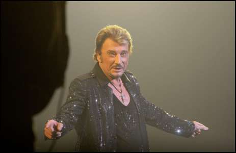 Johnny Hallyday flambeur : “fin de mois” et dettes colossales, son avocat ne pouvait rien faire