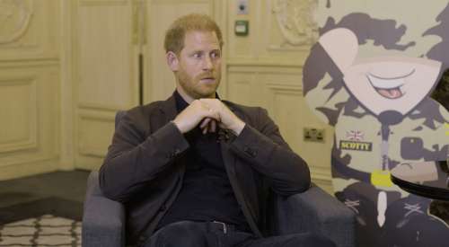 Prince Harry : l’époux de Meghan Markle prépare un grand coup, il veut anéantir ses ennemis préférés