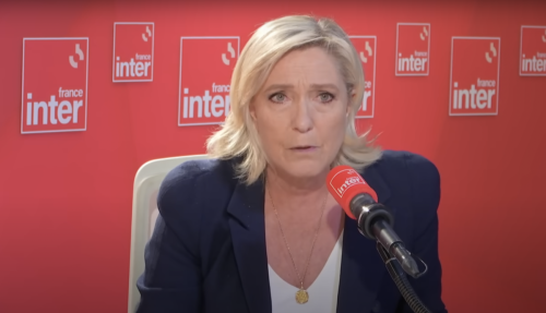 Marine Le Pen évoque un 