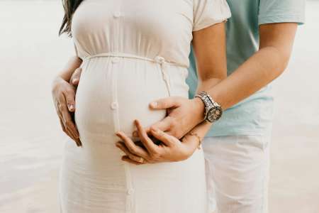 Grossesse : ces seuls aliments déconseillés par les sages-femmes