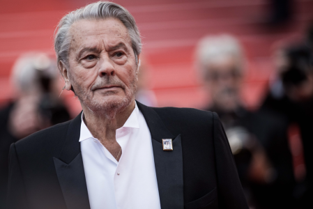 Mort d’Alain Delon : “exigence qui tire sur la tyrannie…”, une célèbre ex-compagne se rappelle de leur histoire