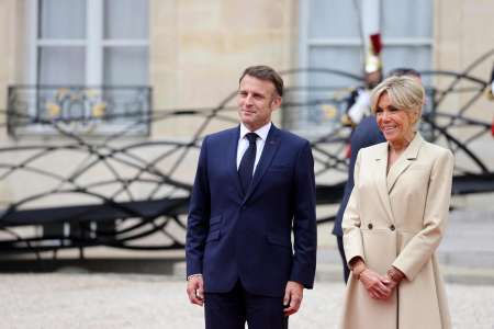 Emmanuel et Brigitte Macron en deuil : cet ami de longue date du couple qui vient de disparaître