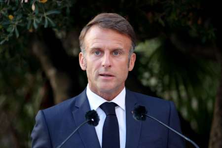  «Emmanuel Macron interpellé vivement sur un enjeu majeur : des accusations de sang sur les mains»