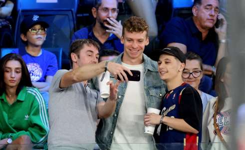Léon Marchand : champion au grand cœur, il a réalisé le rêve d’un petit garçon atteint d’un cancer