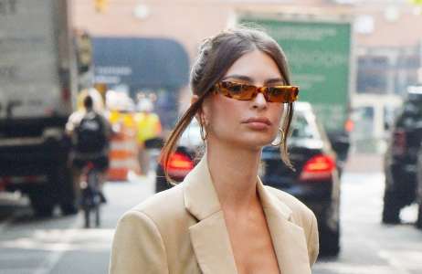 Emily Ratajkowski, Bella Hadid, Alexa Chung… Elle adoptent ce pantalon signature de Brigitte Bardot