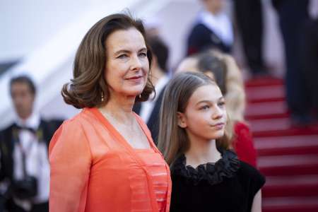 Carole Bouquet : ces maux qui la rongent au quotidien depuis son grave accident, 