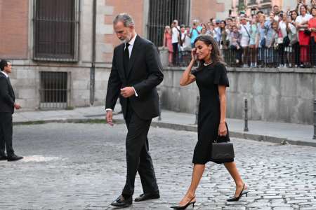 Letizia et Felipe d’Espagne : panique au Palais, l’ex-roi va tout déballer et ça risque de faire des étincelles