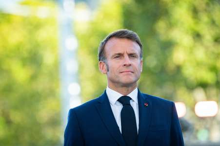 Emmanuel Macron : un énorme couac à la parade des champions, ce moment lunaire qui ne passe pas