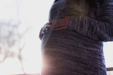 Enceinte, elle décrit un symptôme très perturbant qui dégoûte les internautes