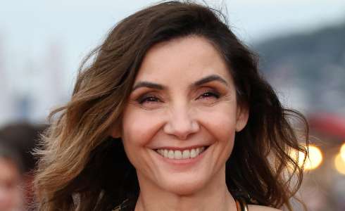 Clotilde Courau et Emmanuel-Philibert de Savoie : loin de son mari, elle s’éclate dans un célèbre club parisien