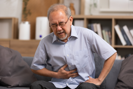 Il pense avoir de simples reflux gastriques, les médecins lui trouvent une bombe à retardement dans la gorge