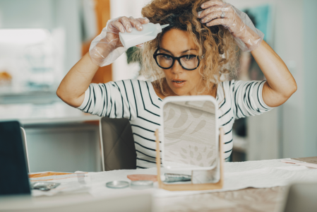  « Coloration capillaire : attention, risque de perte de vision temporaire ! »