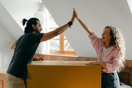 Régime en couple : pourquoi mon mari perd moins rapidement du poids ?