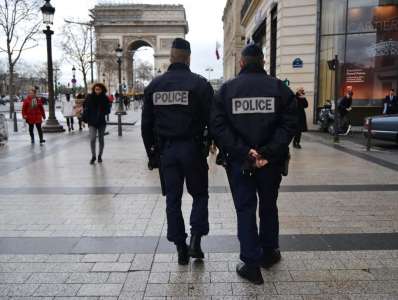 Policier percuté dans les Yvelines : “sa tête a cogné la voiture”, la violence de la scène racontée par un témoin