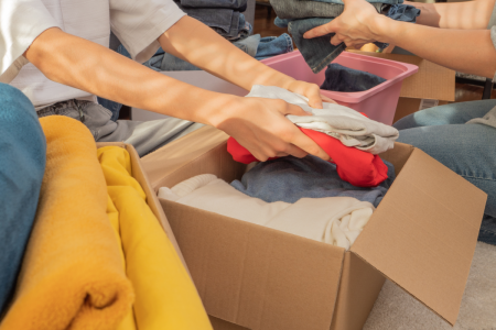 Paris : un carton de vêtements intercepté contenait une marchandise stupéfiante et à la valeur colossale