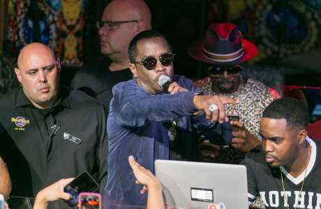  «P. Diddy célébre son anniversaire en prison, soupçonné de trafic sexuel : une vidéo controversée partagée par ses enfants»