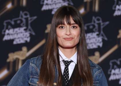 Clara Luciani : pour parler de sa carrière, son célèbre compagnon rockeur ne prend pas du tout de gants