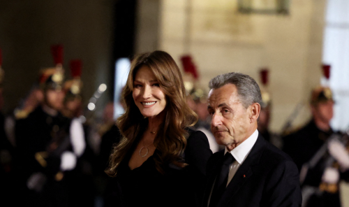 Astrologie : Carla Bruni et Nicolas Sarkozy sont-ils vraiment compatibles ?