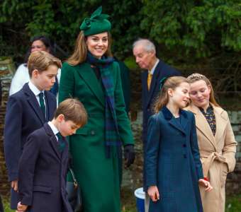 Kate Middleton élégante en vert : la princesse fait sensation lors de la messe de Noël de Sandringham