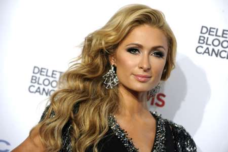 Paris Hilton voit sa maison de Malibu brûler en direct, des images de désolation saisissantes