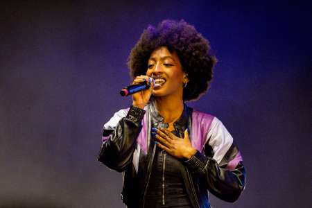 “Des gens qui en meurent” : Ebony (Star Academy 2024) obligée de mettre le holà, trop c’est trop