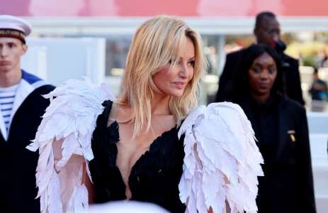 CANNES 2025. Adriana Karembeu sort ses plus beaux atouts et ça lui donne des ailes !