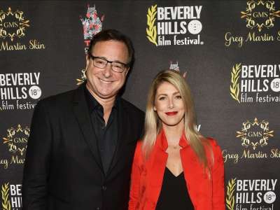 “LA VIE EST COURTE”: Kelly Rizzo fête l’anniversaire de Bob Saget