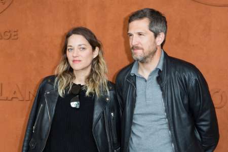 « Ce fils de p***, il m’affiche », Guillaume Canet et Marion Cotillard se font afficher en plein one-man show de Redouane Bougheraba