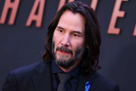 Keanu Reeves encerclé par la police française : cette photo de la star de « John Wick » qui va faire le buzz