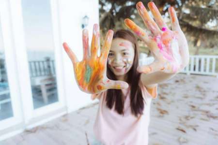 Activités manuelles DIY à la maison : Trois projets créatifs à faire avec les enfants