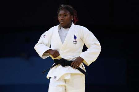 Paris 2024 : Clarisse Agbegnenou « dans le coma » et presque morte », la judokate française obligée d’être réanimée