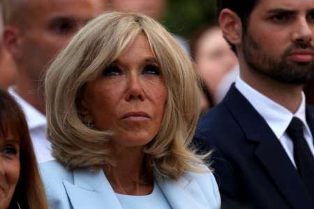 Brigitte Macron en vacances : cette photo en maillot de bain qui fait le buzz