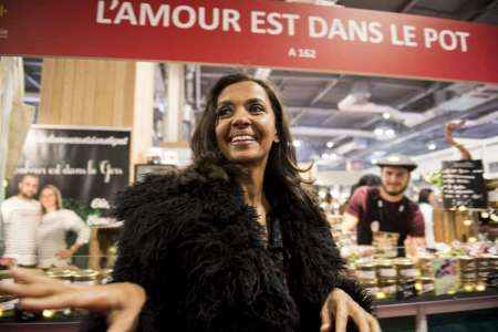 L'amour est dans le pré de retour ce soir, Karine Le Marchand premier soutien des agriculteurs