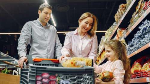 Shopping malin : À quelle heure et quel jour aller au supermarché pour éviter la foule et faire des affaires ?