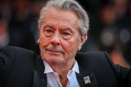 Miss France : le garde du corps historique d’Alain Delon lâche une bombe, une dauphine congédiée pour quelques minutes de retard