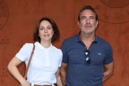  « Jean Dujardin au creux de la vague : un chroniqueur révèle des tensions avec Nathalie Péchalat ? »