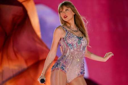 Taylor Swift : gros accident vestimentaire en plein concert