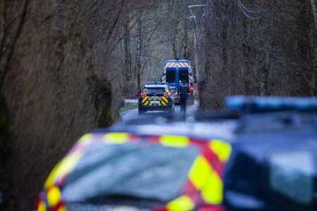 Horreur en Haute-Savoie : trois enfants de 2, 11 et 13 ans tués, leur mère activement recherchée