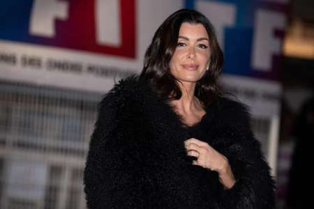 Jenifer choisie pour rencontrer le Pape : sa tenue incendiaire fait fureur