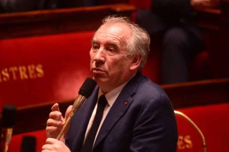 François Bayrou, passion cheminées : sa demande particulière à son arrivée à Matignon