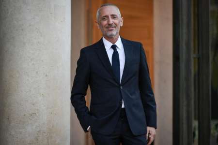 Gad Elmaleh face à Laurent Delahousse : Le mystère de la nationalité
