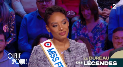 Miss France 2025 très gênée par une question de Léa Salamé sur son 