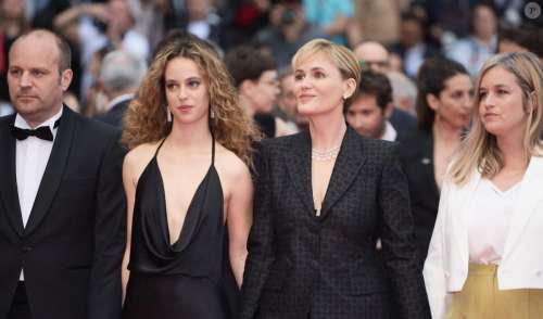 Judith Godrèche : Sa fille Tess visée à Cannes par des critiques déplacées et honteuses, elle sévit fermement