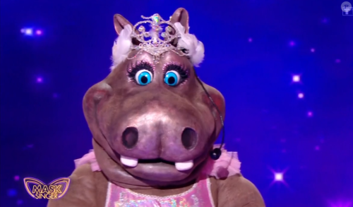 Mask Singer 2024 : L'Hippopotame sème le trouble, un ex-enquêteur de l'émission envisagé sous le costume !
