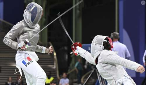 JO Paris 2024 : Enceinte de 7 mois, une athlète cache sa grossesse pour participer aux épreuves d'escrime... et remporte une victoire !