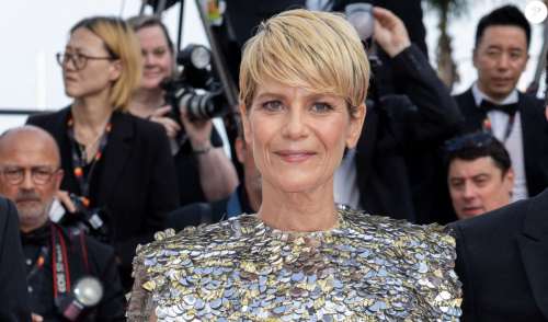 Festival de Cannes : Marina Foïs fait sensation avec sa coupe garçonne et dans un haut métallique